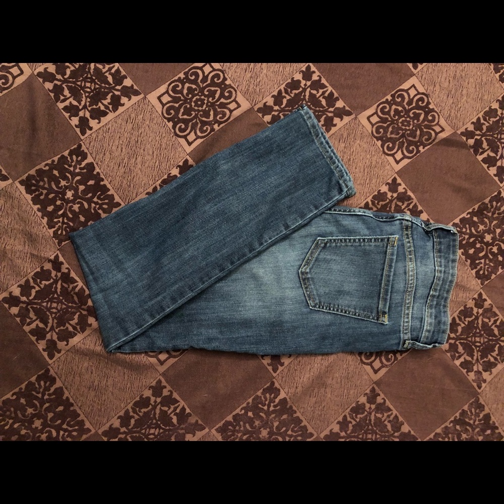 Dark wash skinny jeans